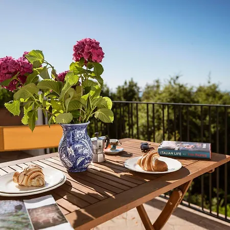 Apartment Casa Via Costa Ischia